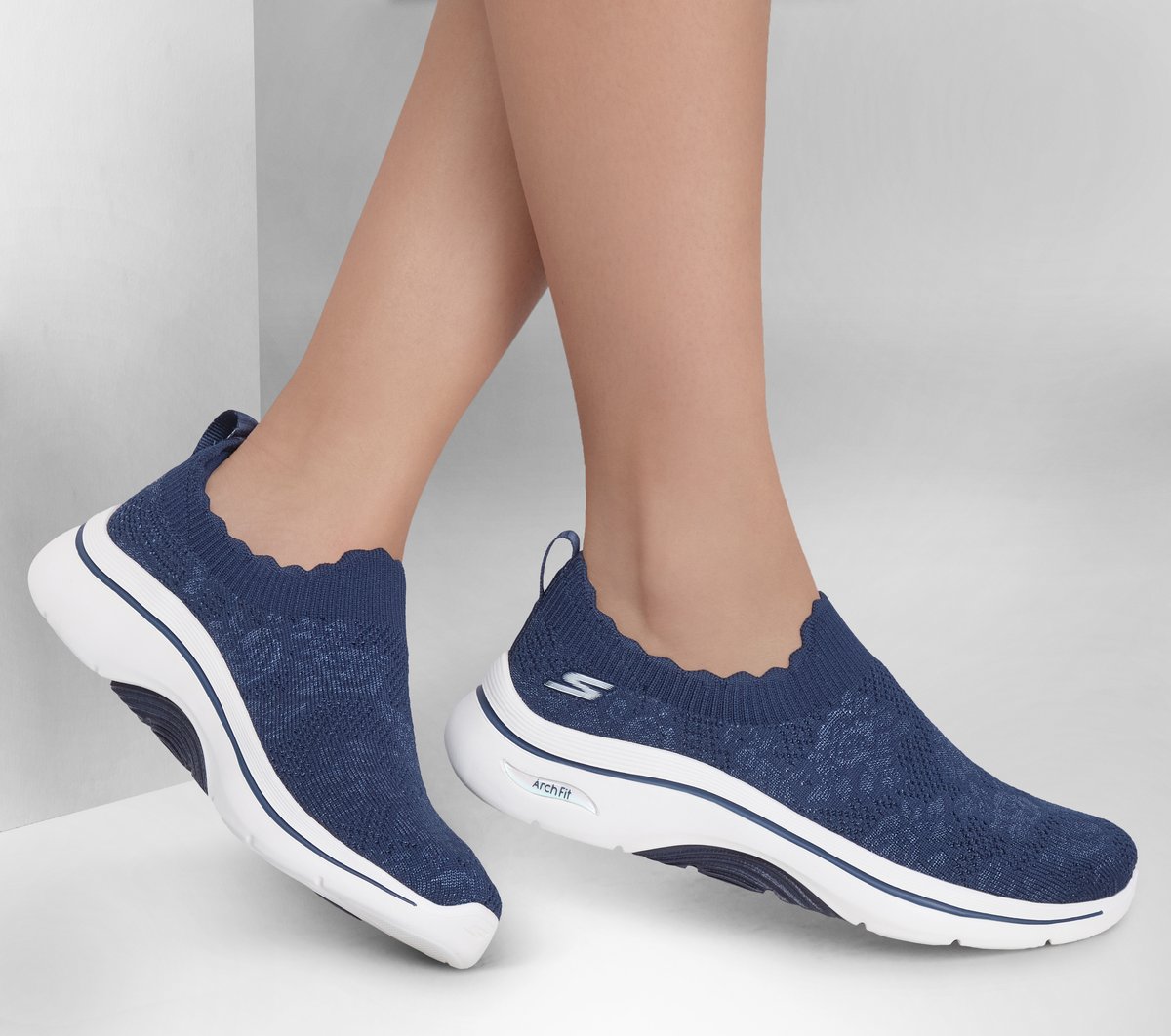 Skechers Women | GO WALK Arch Fit 2.0 - Rosa Linda