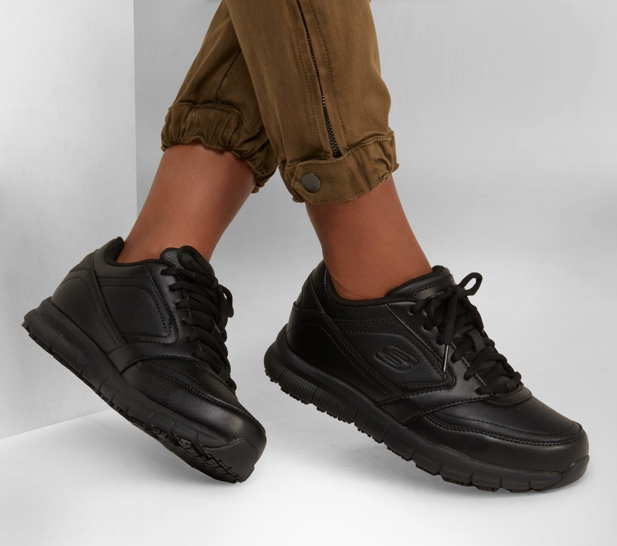 Skechers Women | Work Slip-Resistant Relaxed Fit: Nampa - Wyola