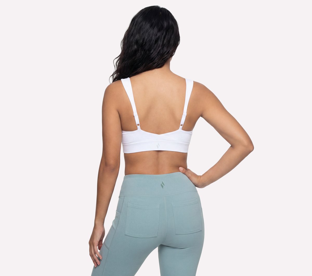 Skechers Women | GO WALK Evolution Zip Front Bra
