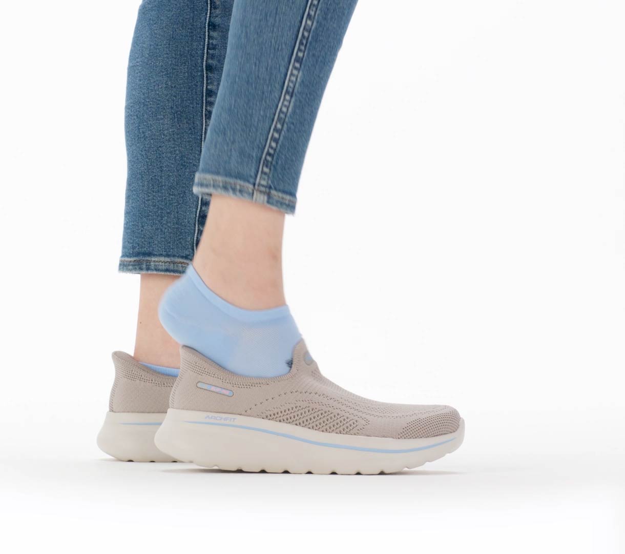 Skechers Women | Skechers Slip-ins Relaxed Fit: GO WALK Arch Fit N-Joy - Arianne