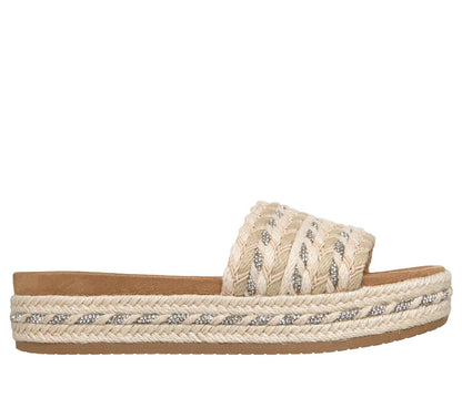 Skechers Women | BOBS Misty Kiss - Island Peace