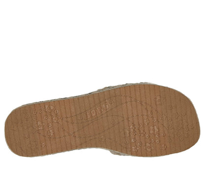 Skechers Women | BOBS Misty Kiss - Island Peace