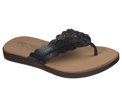 Skechers Women | Summer Cove - Catching Sun Too!