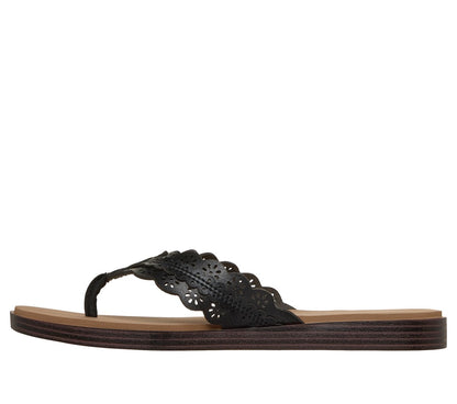 Skechers Women | Summer Cove - Catching Sun Too!