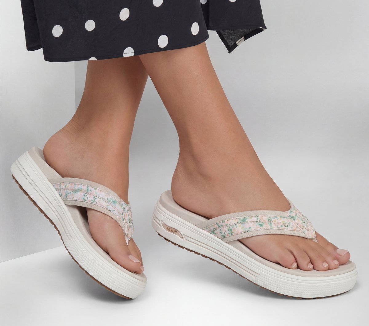 Skechers Women | Arch Fit Arcade Sandal - Flora Friends