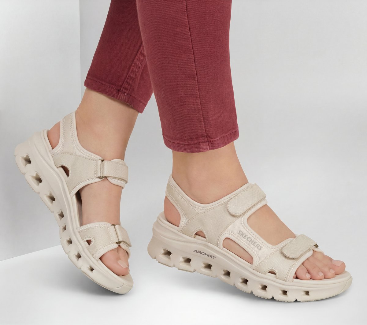 Skechers Women | Arch Fit Glide-Step Pro Sandal - Trail Queen