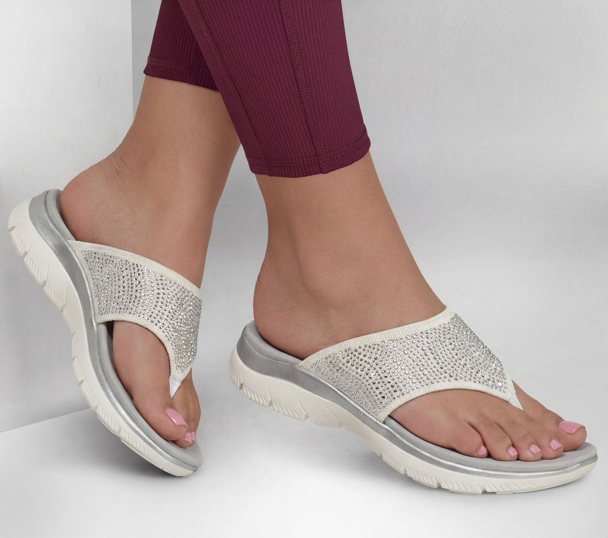 Skechers Women | Summits Sandal - Unmatched Glow
