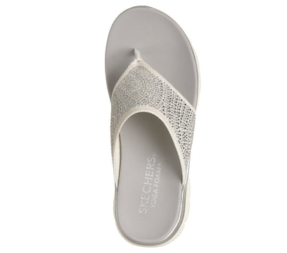 Skechers Women | Summits Sandal - Unmatched Glow