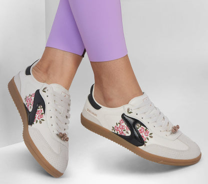 Skechers Women | Hotshot - Fiercely Floral
