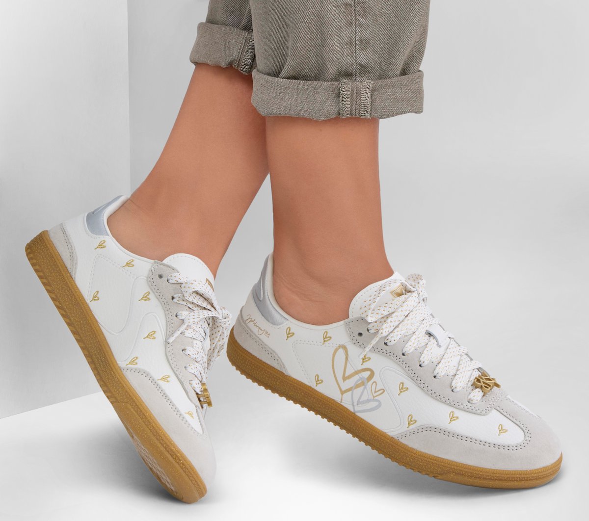 Skechers Women | JGoldcrown: Hotshot - Paint The Town