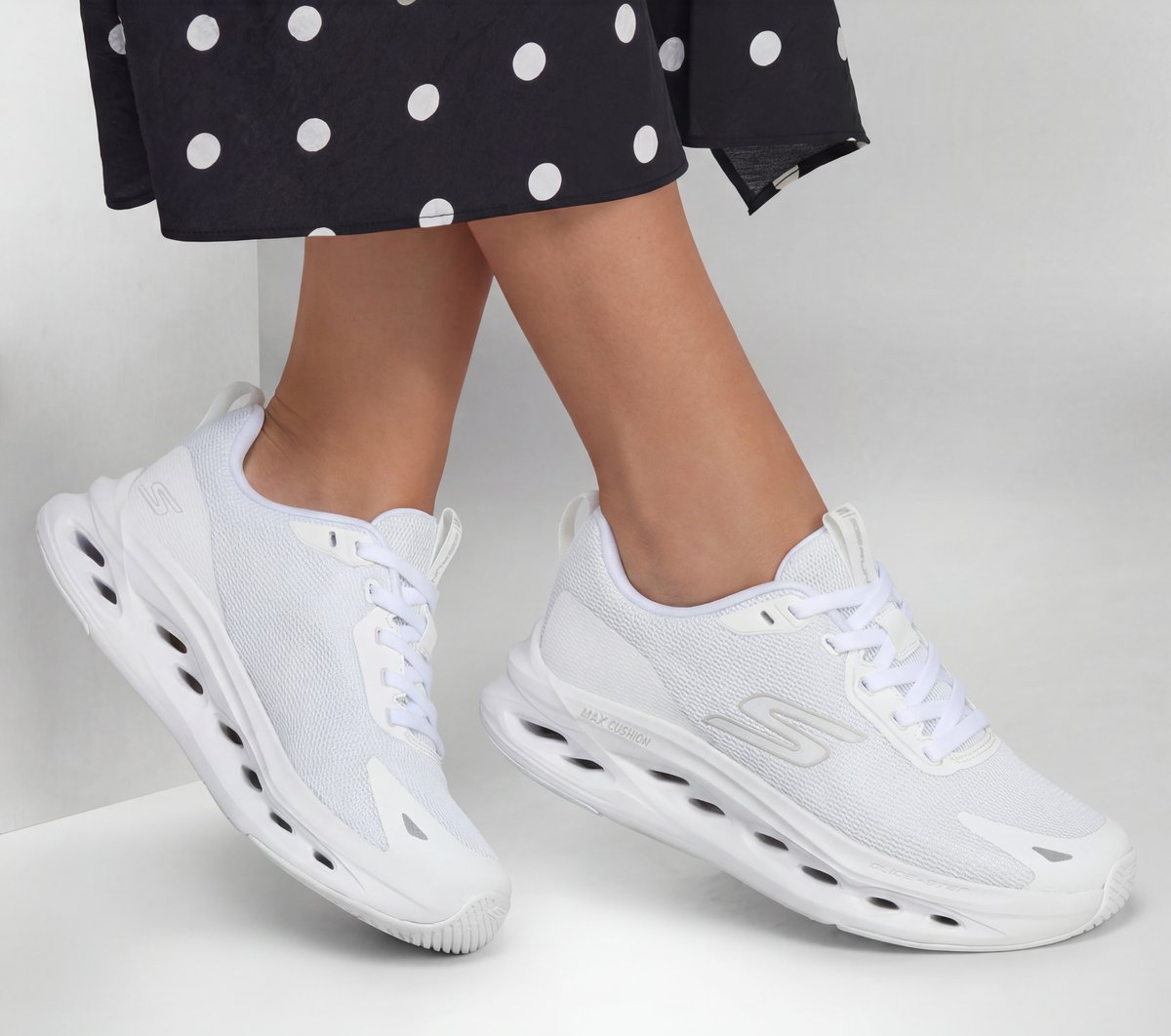 Skechers Women | Max Cushioning Glide-Step - Tukker