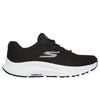 BLACK / WHITE