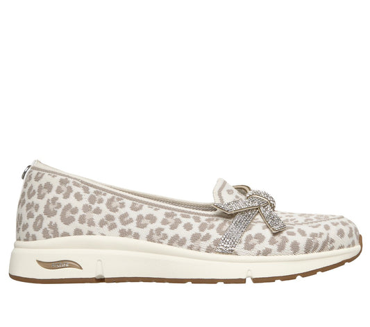 Skechers Women | Martha Stewart: Arch Fit Living