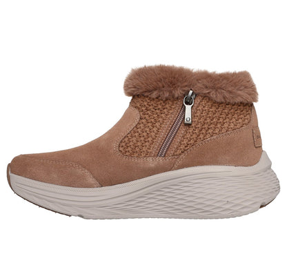 Skechers Women | Max Cushioning Elite 2.0 Boot - Selena